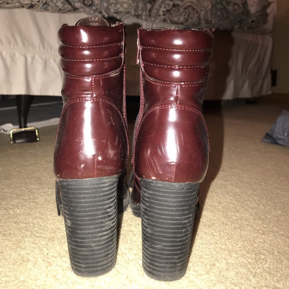 Boots - Picture 5 of 5